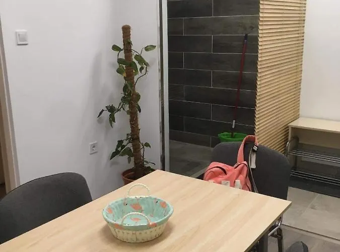 아파트 Center